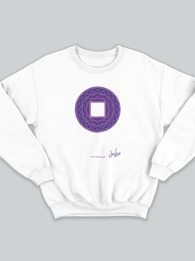 Felpa da uomo - donna senza cappuccio, girocollo, a maniche lunghe. Sweatshirt in versione bianca con stampa colorata personalizzata incentrata sull’essenza, significato, personalità, psicologia, e proprietà del colore viola, sugli stimoli prodotti a livello emotivo ed energetico vibrazionale.