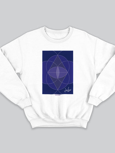 Felpa da uomo - donna senza cappuccio, girocollo, a maniche lunghe. Sweatshirt in versione bianca con stampa colorata personalizzata incentrata sull’essenza, significato, personalità, psicologia, e proprietà del colore indaco, sugli stimoli prodotti a livello emotivo ed energetico vibrazionale.