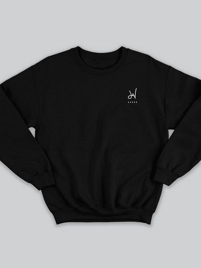 Felpa da uomo - donna senza cappuccio, girocollo, a maniche lunghe. Sweatshirt in tinta unita, alla moda, fashion e dall’impatto visivo elegante grazie al ricamo personalizzato, con finiture di qualità, disponibile in versione nera con ricamato il logo Devibe.